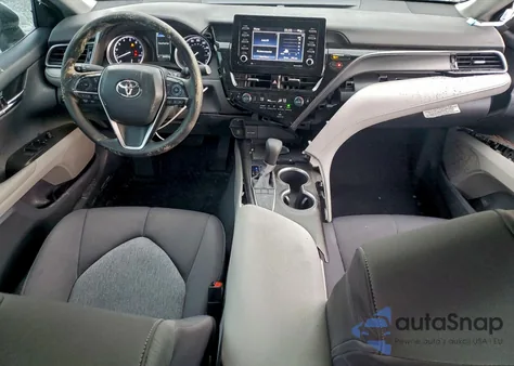 2022 Toyota Camry Le из США, поврежденный, VIN 4T1C11AK2NU653036